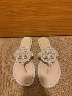 Tory Burch Beige Crystal Logo Thong Sandals. worn once.